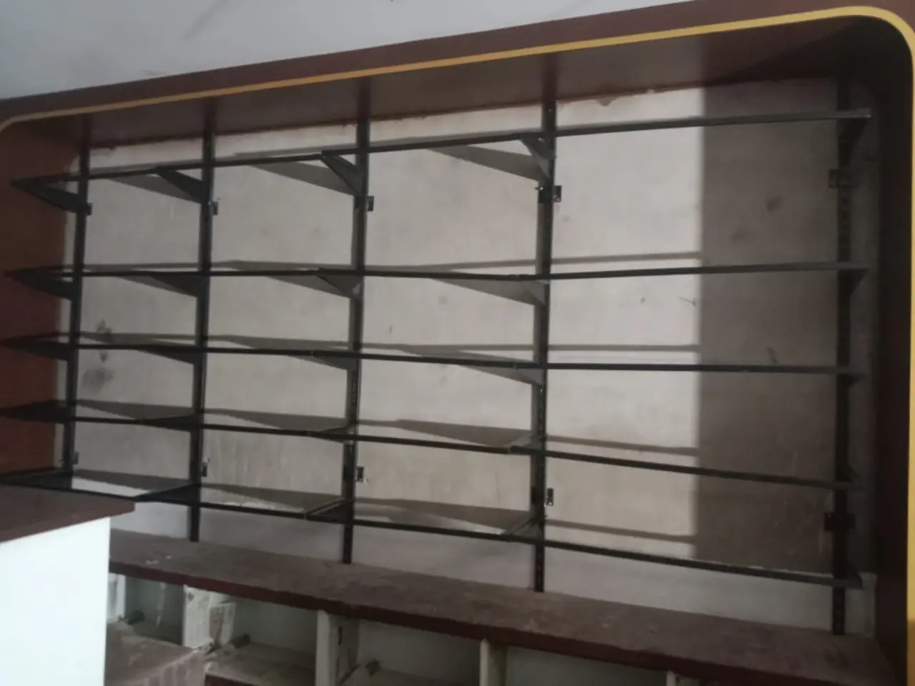 306507230_garment display racks Installation Baloda, Chhattisgarh.webp
